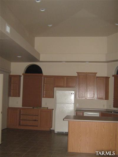 5739 West Treasure Point Place Tucson, AZ 85713 - Photo 14 of 18