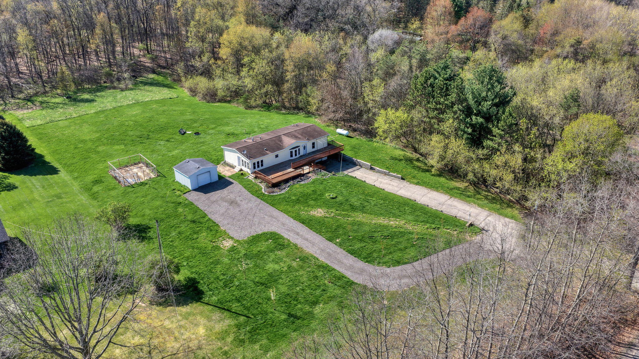10430 Coon Hill Road Munith, MI 49259 - Photo 52 of 54 52-web-or-mls-DJI_20260420163803_0487_D_