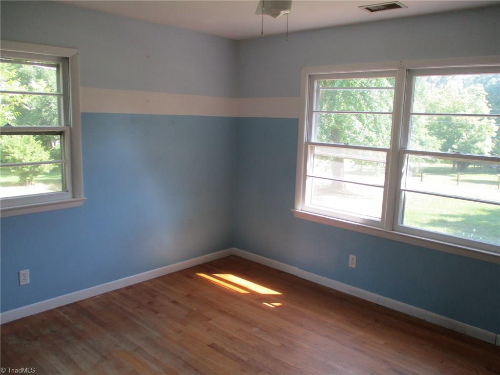 2146 Colony Road Gibsonville, NC 27249 - Photo 5 of 14 Gallery Image 5