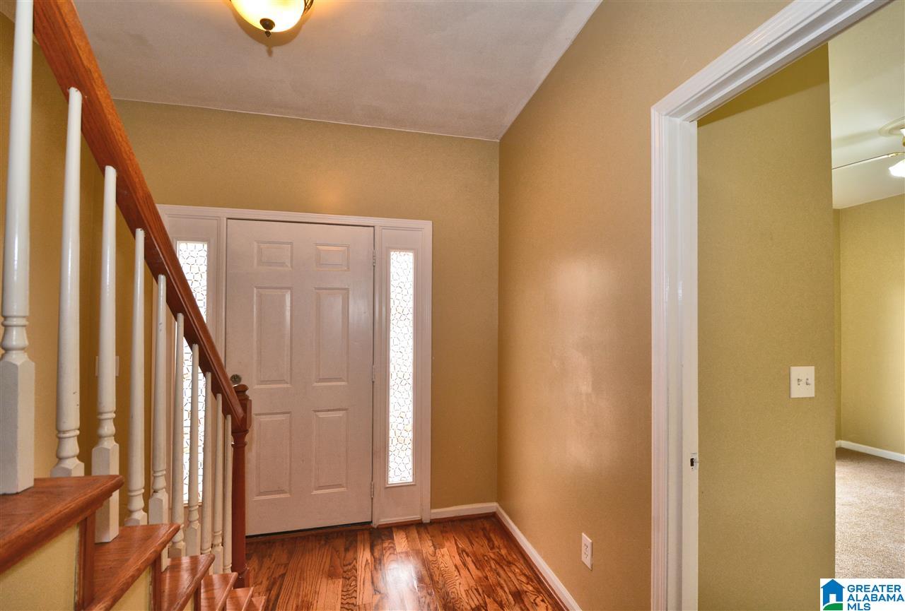 240 Cambrian Ridge Trail Pelham, AL 35124 - Photo 5 of 50