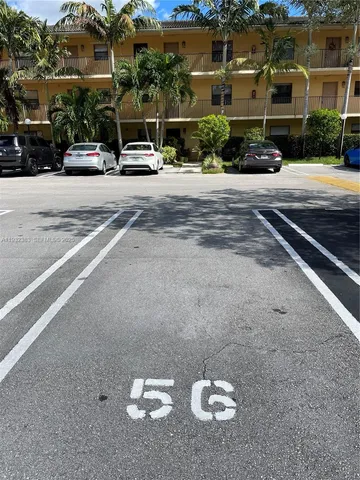 $215,000 | 11453 Northwest 39th Court, Unit 3102, Coral Springs, FL 33065