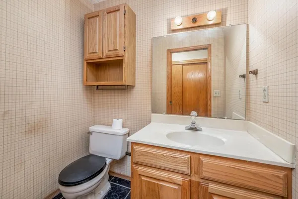 $345,000 | 8725 East 39th Street South, Derby, KS 67037