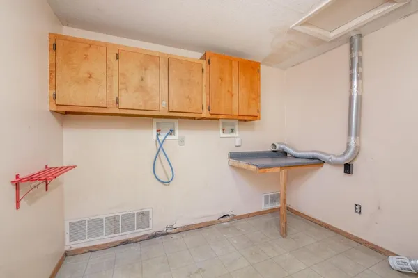 $345,000 | 8725 East 39th Street South, Derby, KS 67037