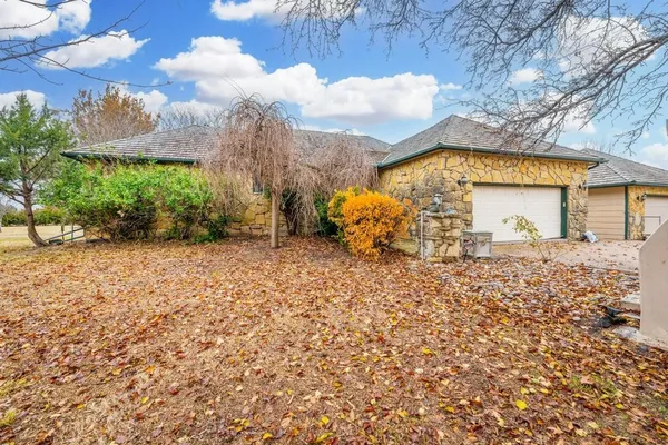 $345,000 | 8725 East 39th Street South, Derby, KS 67037