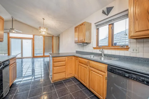 $345,000 | 8725 East 39th Street South, Derby, KS 67037