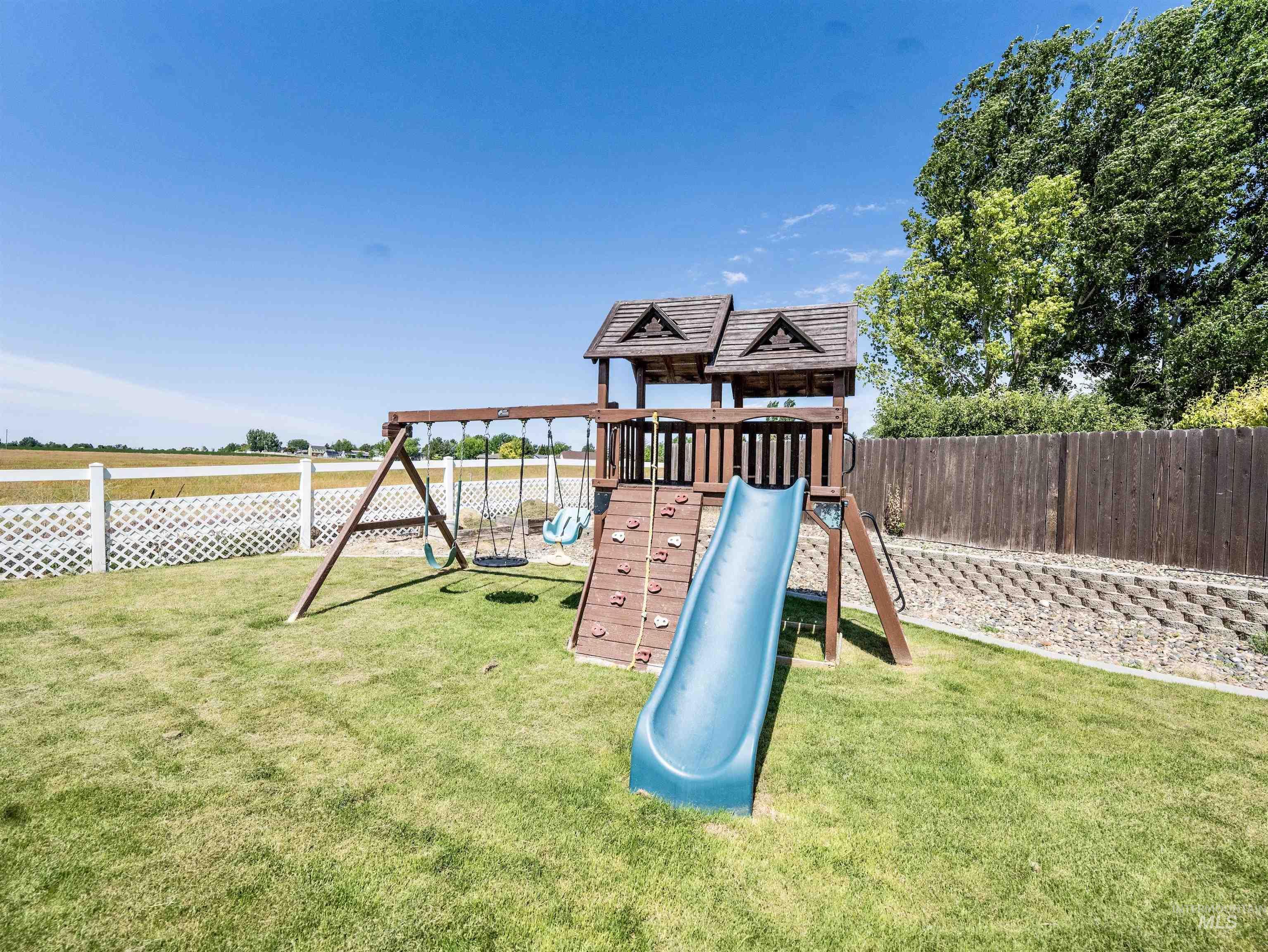 15210 Widgeon Avenue Caldwell, ID 83607 - Photo 7 of 24