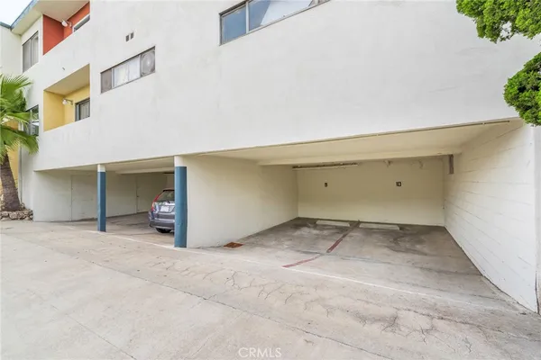 $2,150 | 1025 East Lomita Avenue, Unit 5, Glendale, CA 91205