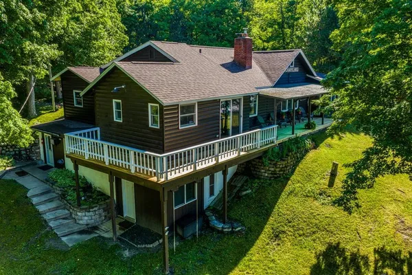 $927,000 | 52702 Chapel Road, Spring Lake, MN 56680