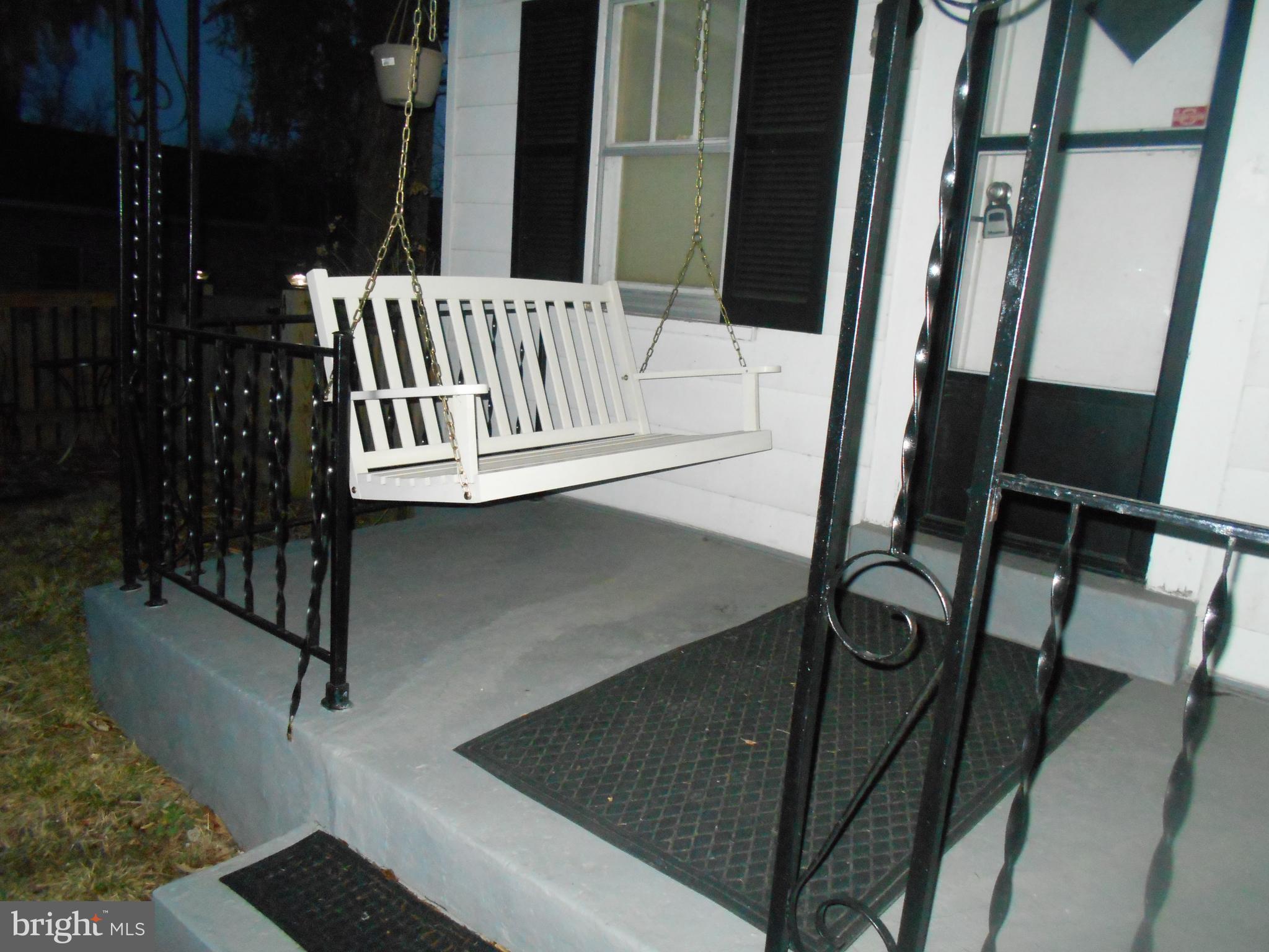 2157 Reed Road Knoxville, MD 21758 - Photo 5 of 17 FRONT PORCH WITH SWING)