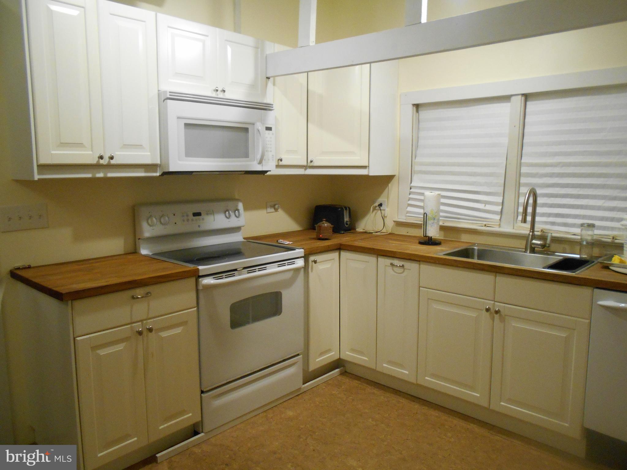2157 Reed Road Knoxville, MD 21758 - Photo 7 of 17 UPDATED KITCHEN W/MICROWAVE, DISHWASHER