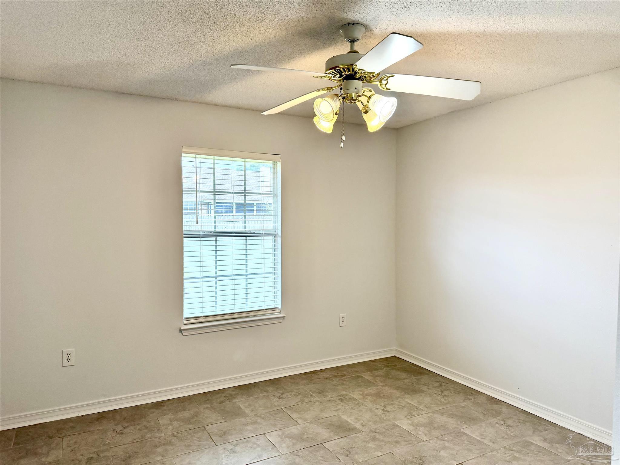 6052 Meursalt Road Milton, FL 32570 - Photo 5 of 11 Gallery Image 5