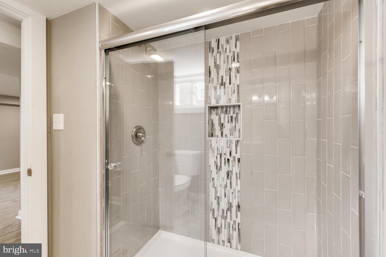 3407 Fairview Road Baltimore, MD 21207 - Photo 17 of 27
