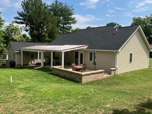 2348 East Ruritan Road Roanoke, VA 24012 - Photo 12 of 31 front view of a house with a yard