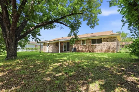 $225,000 | 833 Bridle Avenue, White Settlement, TX 76108