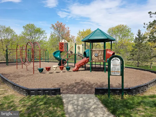 $470,000 | 923 Deerberry Court, Odenton, MD 21113