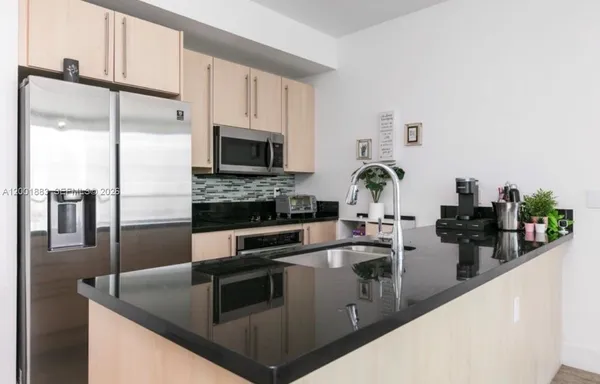 $4,250 | 1111 Southwest 1st Avenue, Unit 3222N, Miami, FL 33130
