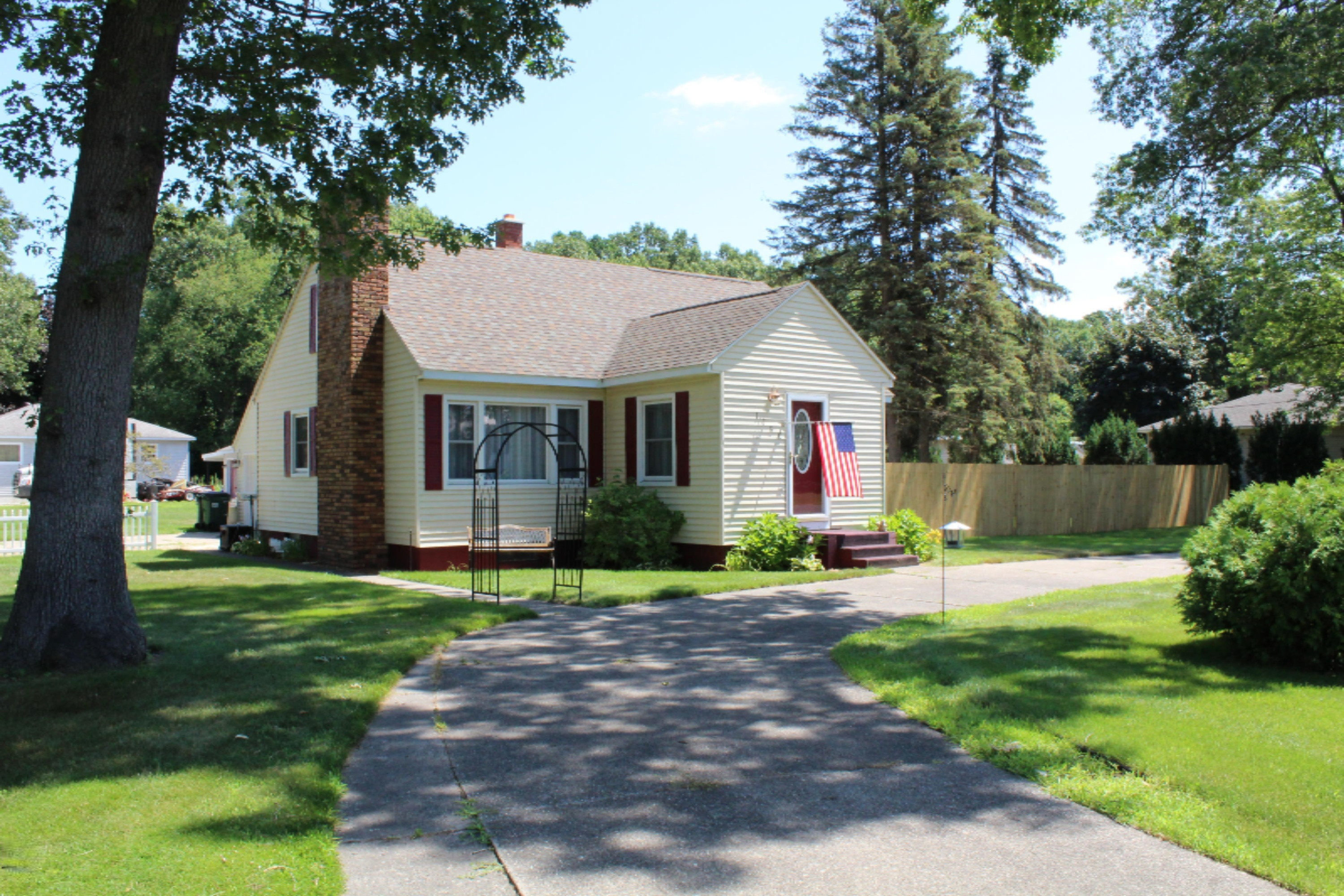 1790 North Roberts Road Muskegon, MI 49445 - Photo 1 of 58 IMG_1652