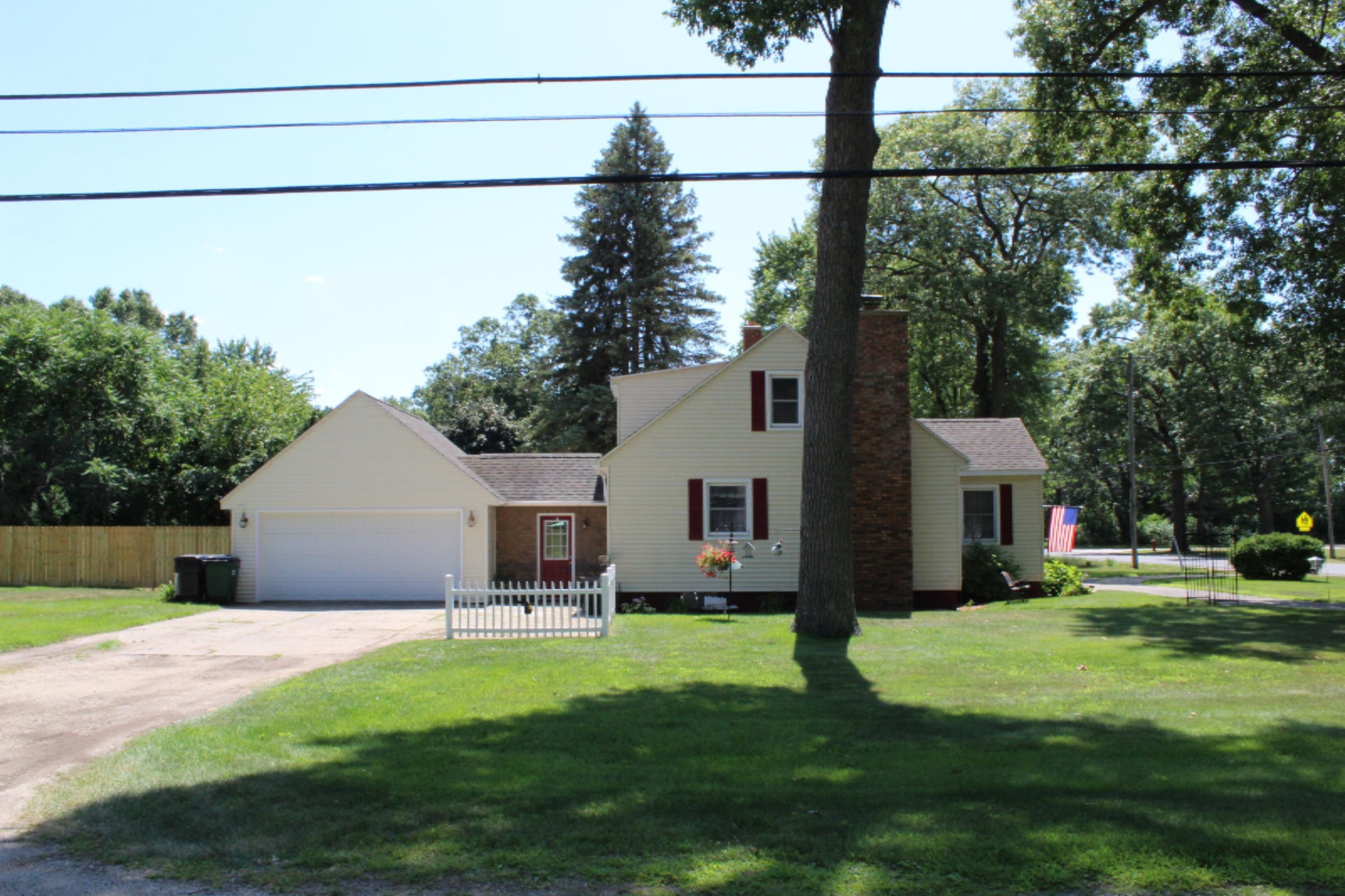 1790 North Roberts Road Muskegon, MI 49445 - Photo 5 of 58 IMG_1653