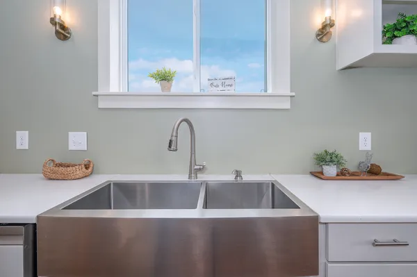 $635,500 | 153 Lewis Road, Morrison, TN 37357