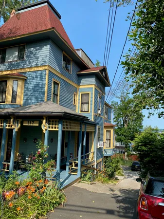 $1,900 | 117 South Broadway, Unit SOUTH, Nyack, NY 10960