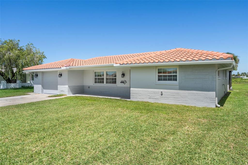 4105 Topsail Trail New Port Richey, FL 34652 - Photo 3 of 55 Gallery Image 3