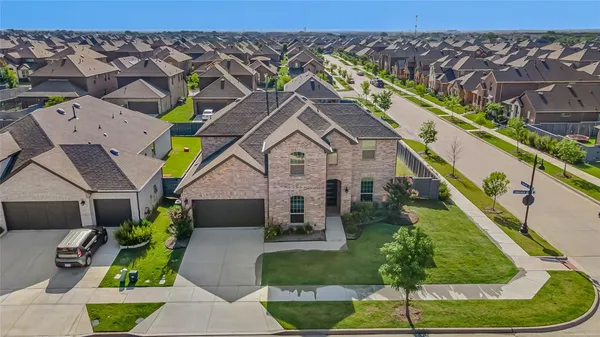 $549,900 | 7001 Lowbranch Trail, Little Elm, TX 76227