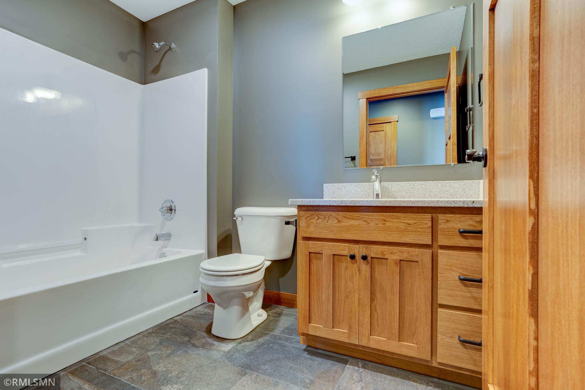 466 Prairie Road New Richmond, WI 54017 - Photo 20 of 29 Gallery Image 20