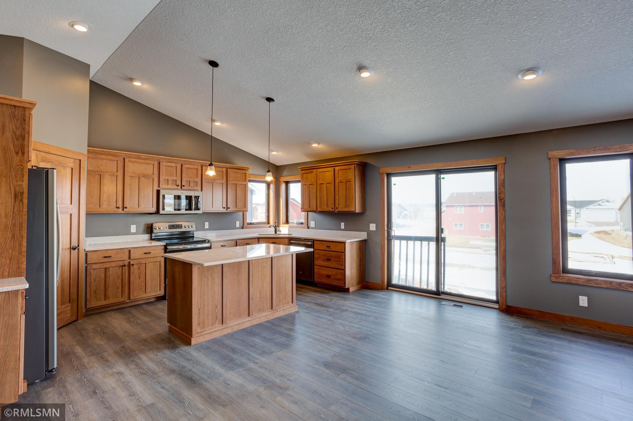 466 Prairie Road New Richmond, WI 54017 - Photo 10 of 29 Gallery Image 10