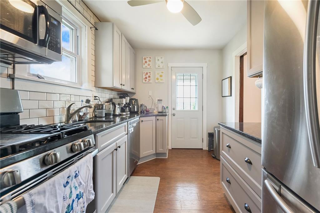 307 Ridgewood Avenue Pittsburgh, PA 15229 - Photo 14 of 30 Gallery Image 14