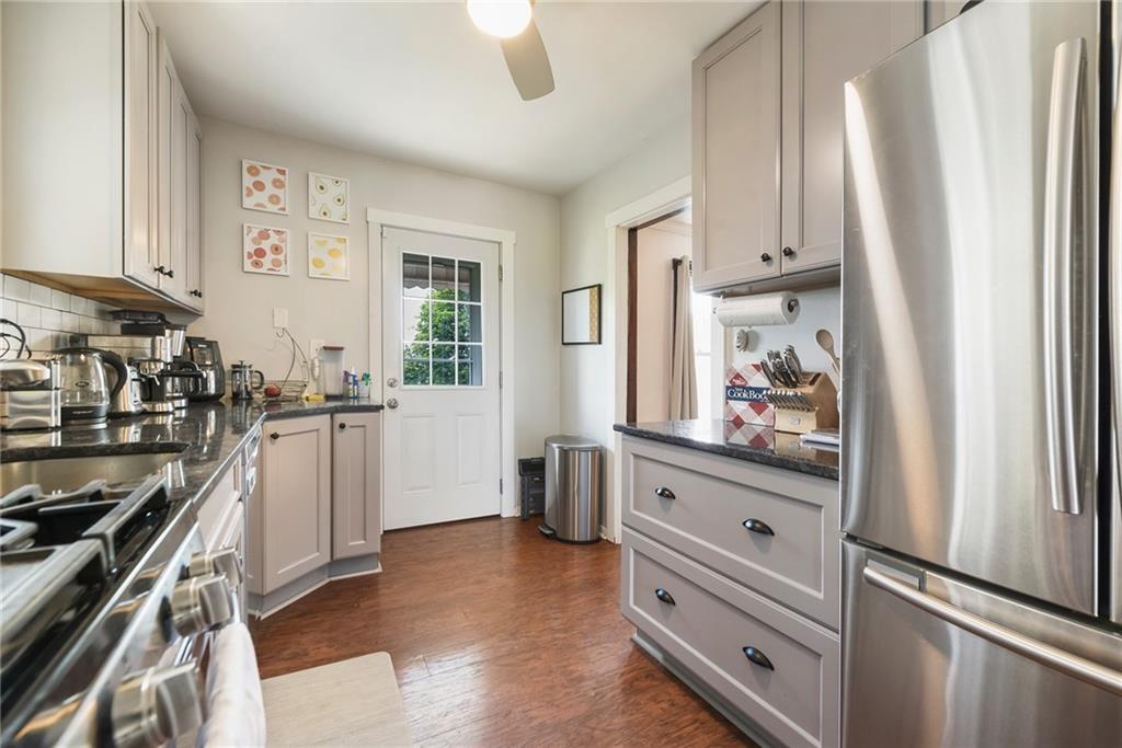 307 Ridgewood Avenue Pittsburgh, PA 15229 - Photo 15 of 30 Gallery Image 15
