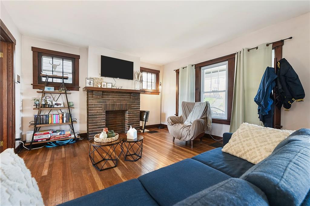 307 Ridgewood Avenue Pittsburgh, PA 15229 - Photo 5 of 30 Gallery Image 5