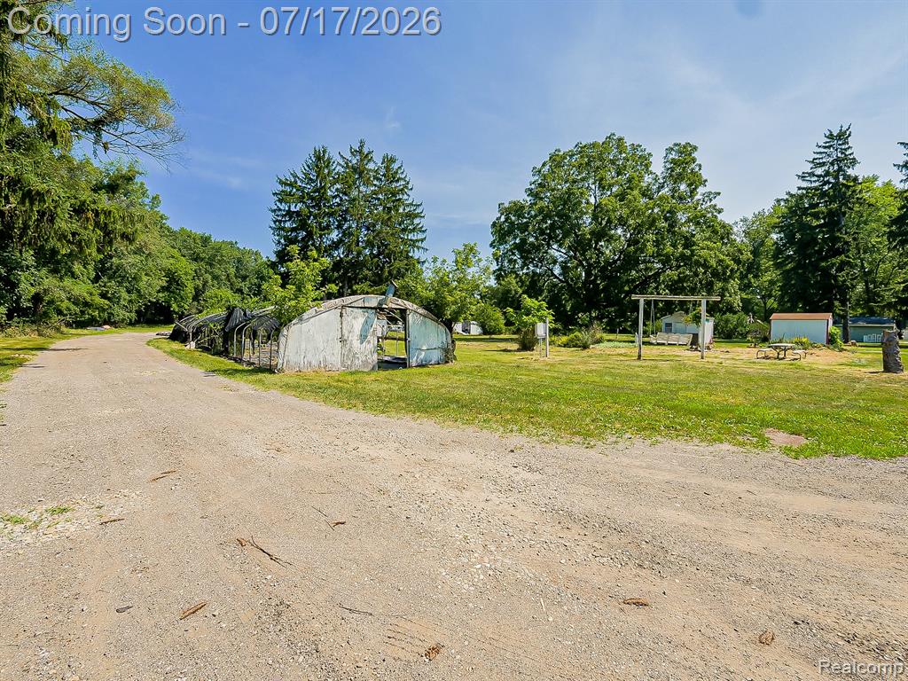 24850 West Nine Mile Road Southfield, MI 48033 - Photo 39 of 54