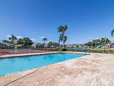 $349,000 | 211 Maplecrest Circle, Jupiter, FL 33458