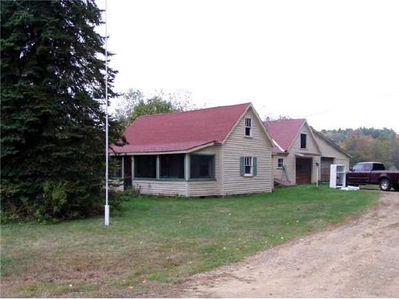 393 Parade Road Barnstead, NH 03218 - Photo 1 of 5