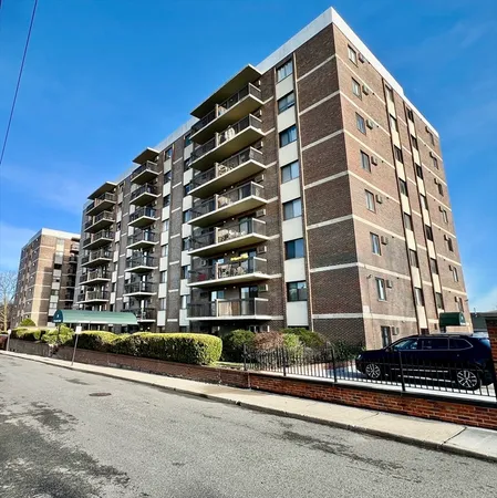 $379,900 | 164 Galen Street, Unit 15, Watertown, MA 02472