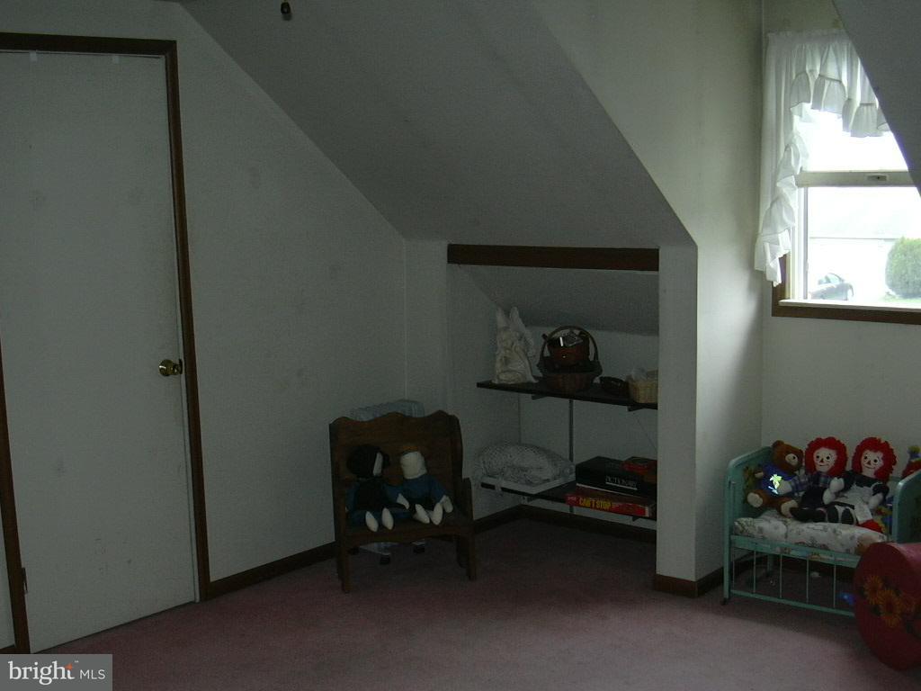 47 Pinewood Avenue Lititz, PA 17543 - Photo 6 of 14