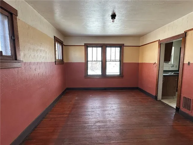 $109,900 | 3733 Superior Street, Homestead, PA 15120