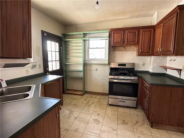 $109,900 | 3733 Superior Street, Homestead, PA 15120