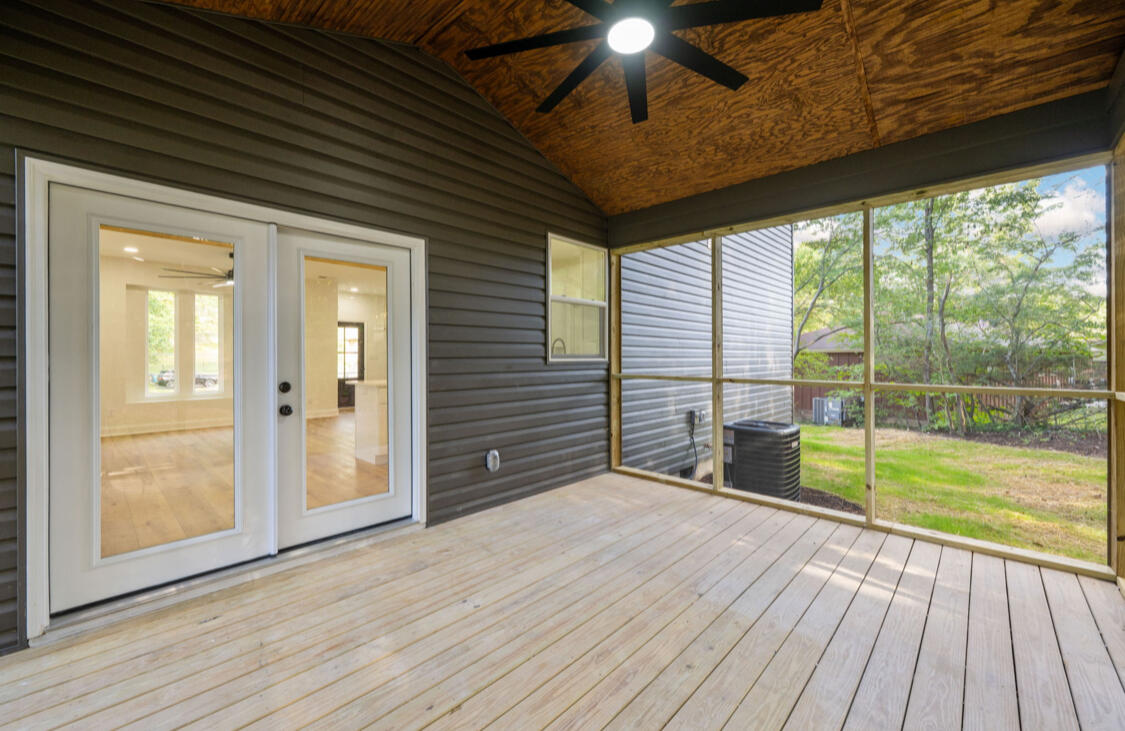 952 Lower Mill Road Hixson, TN 37343 - Photo 6 of 20 IMG_4403