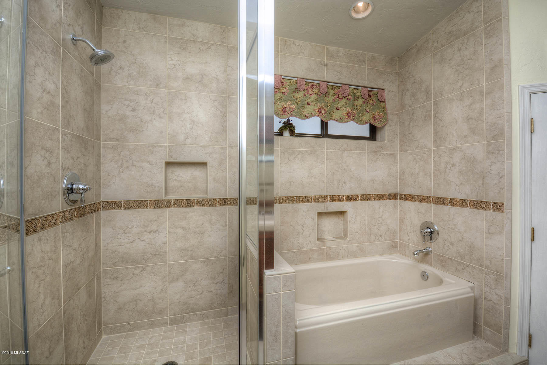 5219 Spring View Drive Tucson, AZ 85749 - Photo 18 of 28 Gallery Image 18