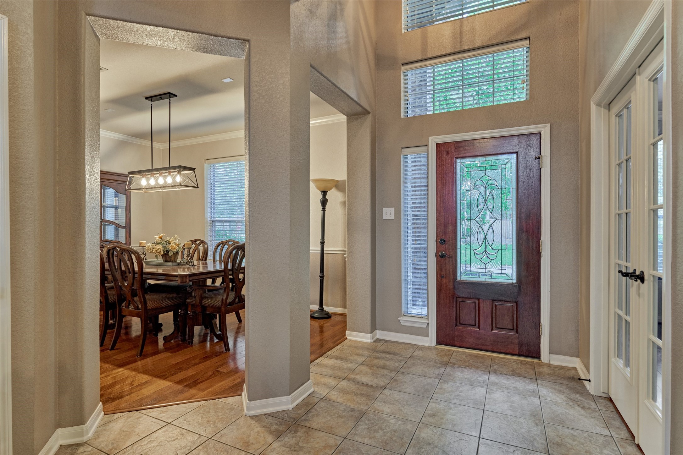 23 Weeping Spruce Place Conroe, TX 77384 - Photo 4 of 32