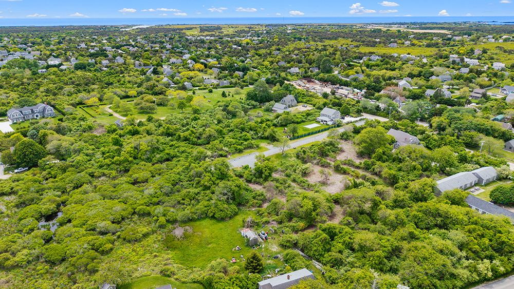 6 Bittersweet Lane Nantucket, MA 02554 - Photo 2 of 4