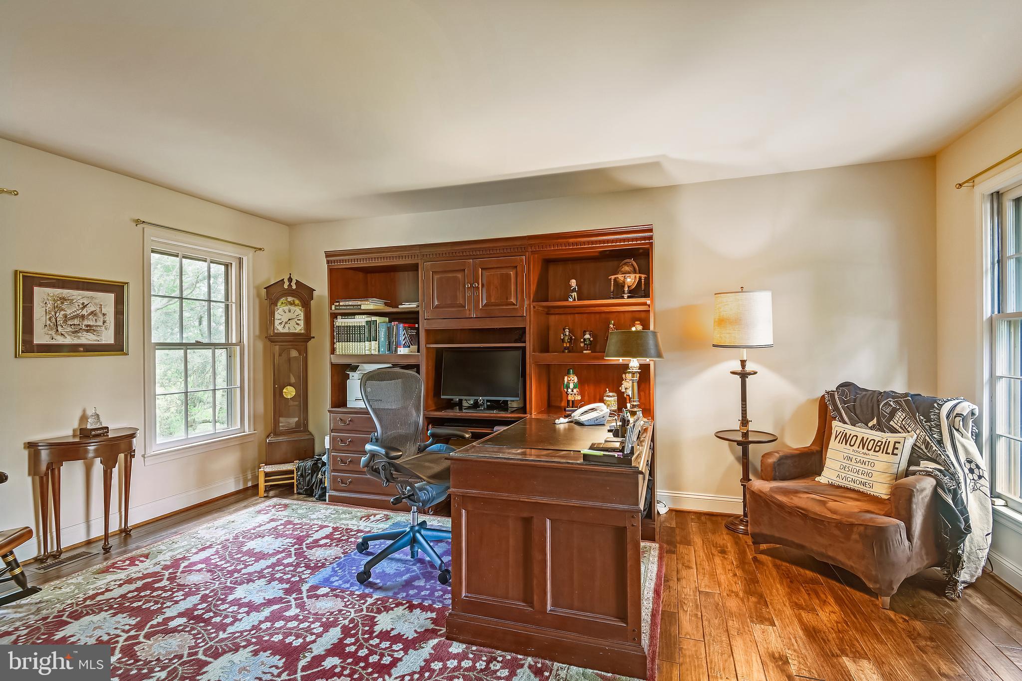 11949 Grey Squirrel Lane Reston, VA 20194 - Photo 13 of 65 Executive style library on main level