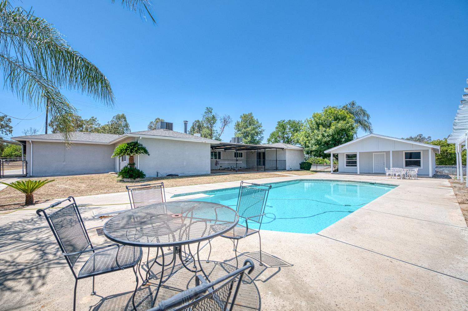 5578 Perrin Road Clovis, CA 93619 - Photo 47 of 62