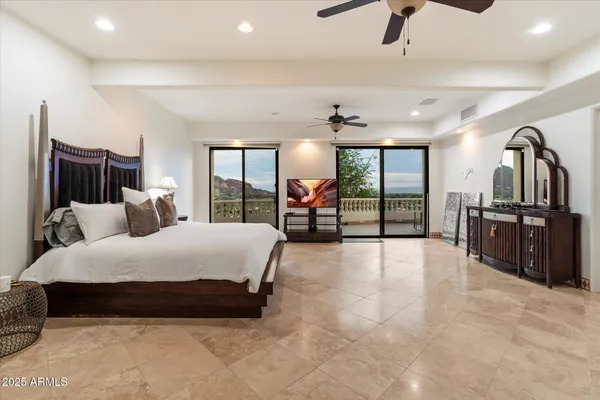 $8,800,000 | 6827 North Highlands Drive, Paradise Valley, AZ 85253