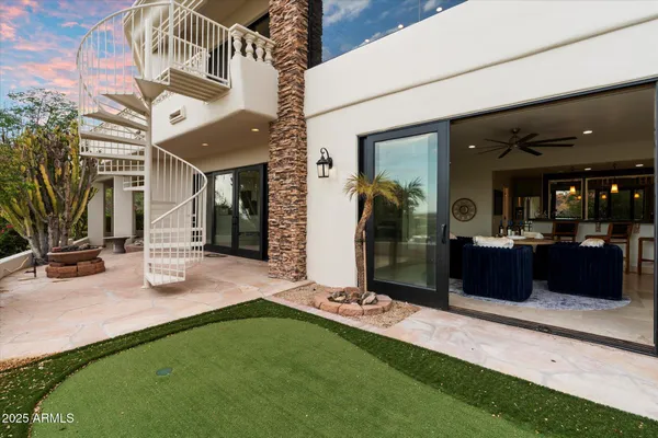 $8,800,000 | 6827 North Highlands Drive, Paradise Valley, AZ 85253
