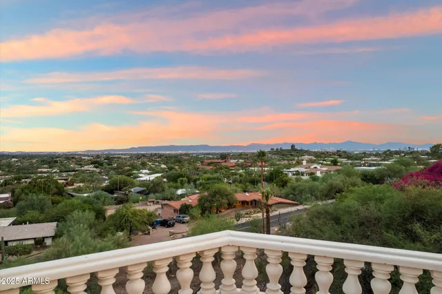 $10,000,000 | 6827 North Highlands Drive, Paradise Valley, AZ 85253