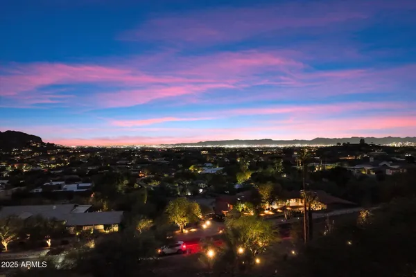 $8,800,000 | 6827 North Highlands Drive, Paradise Valley, AZ 85253