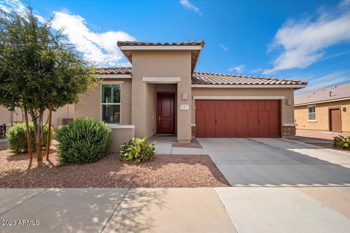 42067 West Cribbage Road Maricopa, AZ 85138 - Photo 2 of 21 02-44398011