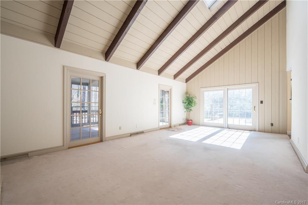 27 Fairway Ridge Lake Wylie, SC 29710 - Photo 2 of 24 Gallery Image 2
